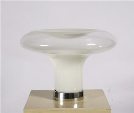 MANGIAROTTI ANGELO. Lampada da tavolo Lesbo per Artemide. Diffusore in vetro...