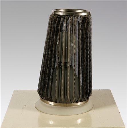 Lampada modello Zan-Zo. Cristallo soffiato satinato, paralume in tela...