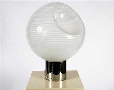 VISTOSI. Lampade da tavolo modello Corba. Table lamp model "Corba". Diffusore...