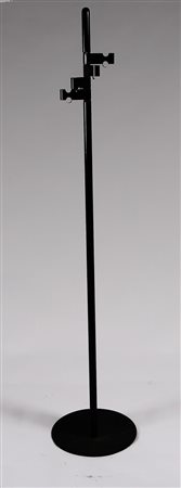 RIMADESIO. Geniale appendiabiti degli anni 70 , Legno laccato nero ed ottone....