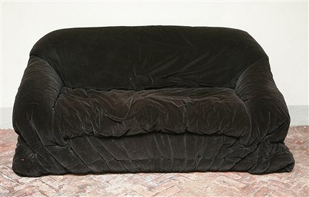PESCE GAETANO (N. 1939). Divano ' Sit Down ' per Cassina. "Sit Down" sofa for...