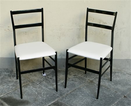 PONTI GIO' (1891 - 1979). Due geniali sedie Super eggere: un classico del...