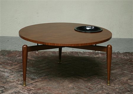 Tavolino da fumo Coffee table. Legno di faggio e ceramica. Cm 85,5x44....