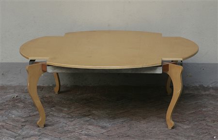 PRODUZIONE ITALIANA - ITALIAN WORK. Tavolo basso rotondo.Legno multistrato,...