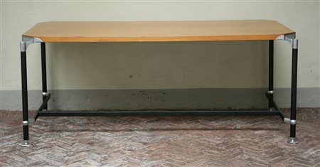 PARISI ICO PER MIM, ROMA. Scrivania, struttura in ferro e legno. Writing...