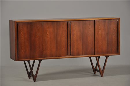 OSTERVIG KURT. Credenza Legno. Cm 200x110x45. Credenza in palissandro , con...