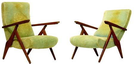 PRODUZIONE ITALIANA Coppia di poltrone reclinabili con struttura in legno ed...