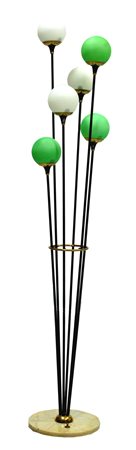 STILNOVO Lampada da terra in metallo laccato, diffusori in vetro opalino....