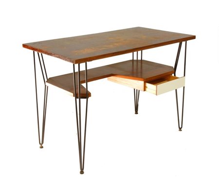 CAMPO FRANCO, GRAFFI CARLO Scrivania con struttura in legno di mogano, ferro...