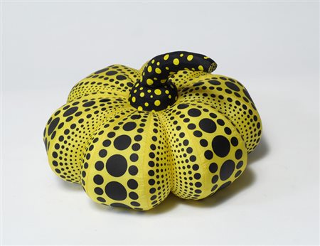 Yaoi Kusama (Matsumoto, 1929) DOTS OBSESSION PUMPKIN, 2004 Soft Sculpture...