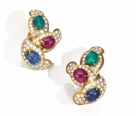 Paio di orecchini, Bulgari, fine anni '60, in oro giallo, diamanti, rubini,...