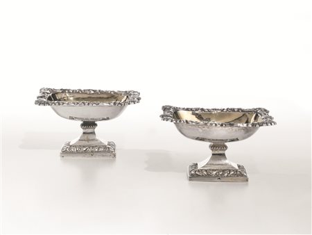 COPPIA DI SALIERE, NAPOLI, 1835 CIRCA, ASSAGGIATORE DE BLASIOin argento di...