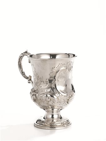 BICCHIERE, GERMANIA, SEC. XIXin argento decorato da veduta di città, alt. cm...