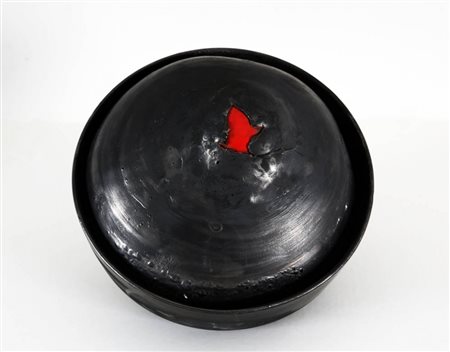 EMILIO SCANAVINO 1922 - 1986 Senza titolo, 1967 Ceramica, cm. 20 x 27 Firmato...