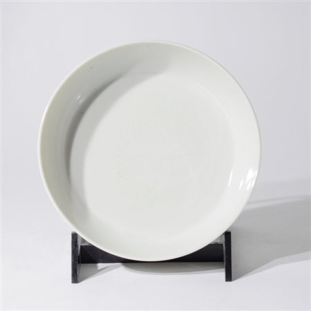 A fine Chinese anhua washer