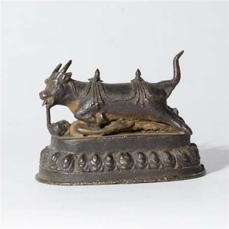 A fine Tibetan bronze bull