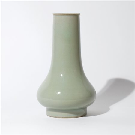 A Chinese celadon mallet vase