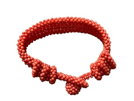 Bracciale in corallo Mediterraneo a maglia tessita in corallo Mediterraneo...