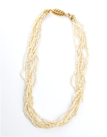 Girocollo in oro e perle di fiume torsade a sette fili di perle coltivate...