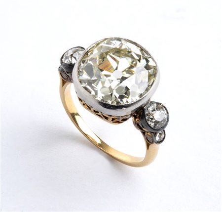 Anello in oro ed argento con diamanti Inizio XX secolo Appartenuto alla...