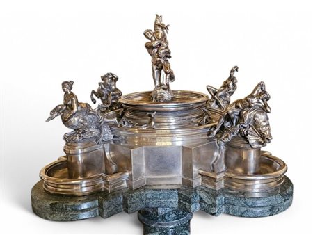 Marcello Mortet (Roma, 1911 - Roma, 1985) Fontana delle Naiadi in argento...