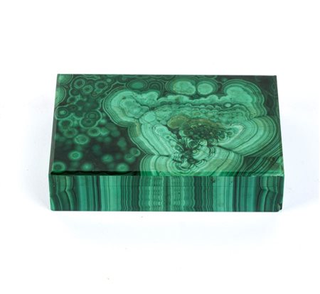 Scatola in malachite Italia, XIX secolo Altezza x larghezza x profondità: 3,3...
