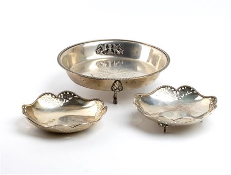 Zaramella Lotto di 3 cestini italiani in argento XX secolo Peso complessivo:...