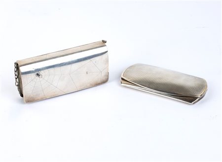 Portaocchiali e portamonete in argento - portaocchiali di forma rettangolare...