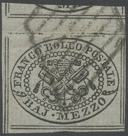  
Pontificio - 1/2 baj grigio con otto filetti e interspazio di gruppo 
 