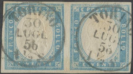  
Sardegna - IV emissione, 20 cent. cobalto latteo in coppia orizzontale. 
 