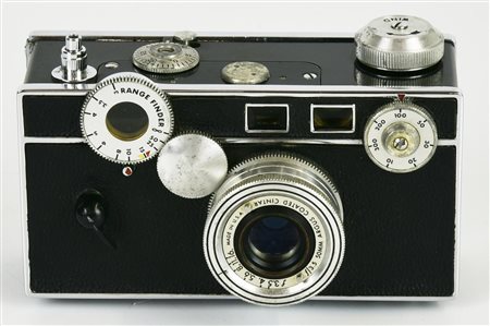 MACCHINA FOTOGRAFICA ANALOGICA ARGUS - C3 "THE BRICK" numero di serie: 209874...