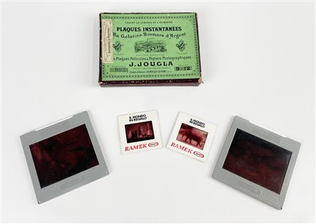 LOTTO DI DIAPOSITIVE composto da: - coppia di diapositive della serie Il...