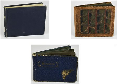 LOTTO DI ALBUM FOTOGRAFICI composto da: - album fotografico con rilegatura in...