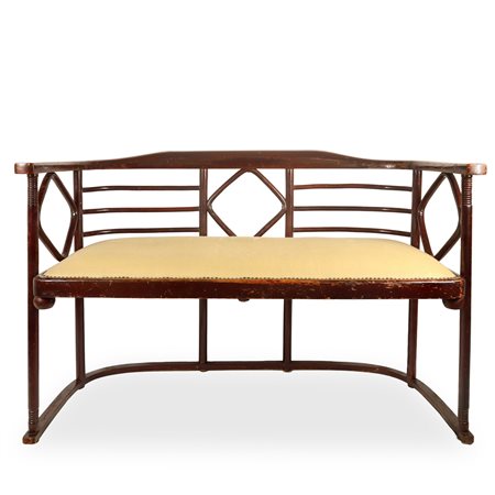 Josef Hoffman  produzione Khon - Divanetto laccato con tessuto imbottito.