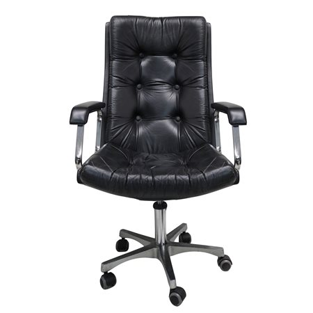 Poltrona presidenziale in pelle nera