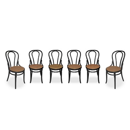 Sei sedie nello stile Thonet laccate nero
