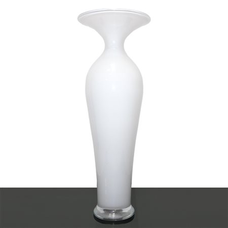 Vaso in vetro lattimo