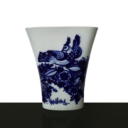 Bjorn Wiinblad per Rosenthal - Vaso in porcellana con decoro di animali e fiori blu sul fronte e sul retro, 1968