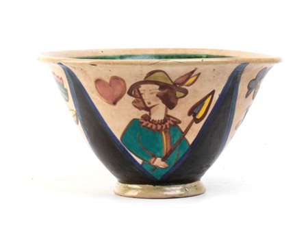 RICHARD DÖLKER
(Schönberg 1896 - Kohlgraben 1955)
<br>Coppa con decorazione di fante di cuori e regina di picche 
