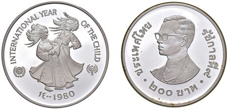  - DUE MONETE: THAILANDIA 200 BATH 1981 "ANNO INTERNAZIONALE DEL BAMBINO" E UAE 50 DIRHAMS 1980 AH1400.