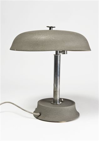 Lampada da scrivania snodabile in metallo cromato con base e paralume in...