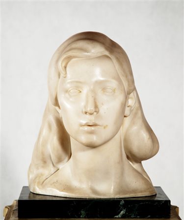 Maestro dell'inizio sec. XX. Testa in marmo bianco raffigurante ritratto di...