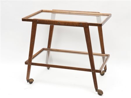 Carrello in legno di faggio a due ripiani in vetro. Esecuzione italiana anni '50