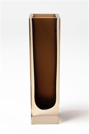 Manifattura Nason, Murano - Vaso parallelepipedo in vetro sommerso di colore...