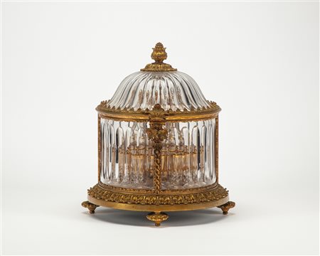 Baccarat. Portaliquori in bronzo e cristallo, secolo XIX
