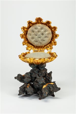 Sgabello in legno intagliato, laccato e dorato con seduta e schienale in forma di conchiglia, Venezia, probabilmente Pauly & Co., circa  1875