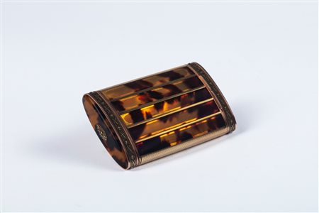 Portasigarette in oro 18k e tartaruga