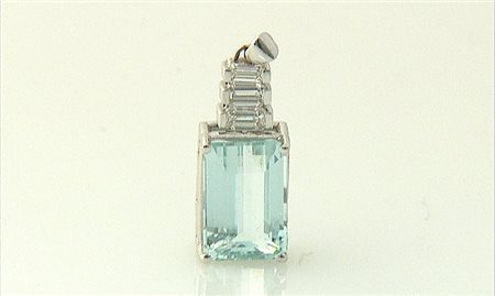 CIONDOLO CIONDOLO. In oro bianco 18 kt con acquamarina taglio smeraldo di...
