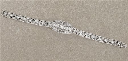 BRACCIALE BRACCIALE. In oro bianco 14 kt di ispirazione anni '20 ma di più...