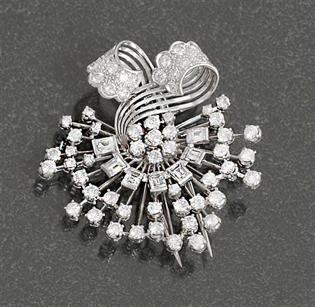 SPILLA SPILLA ANNI '60 CA. In oro bianco 18 kt motivo superiore a raggiera...